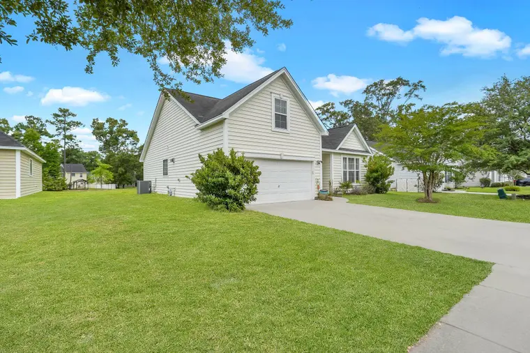 Shaina Hazan | Agent Owned Realty in Isle of Palms, SC