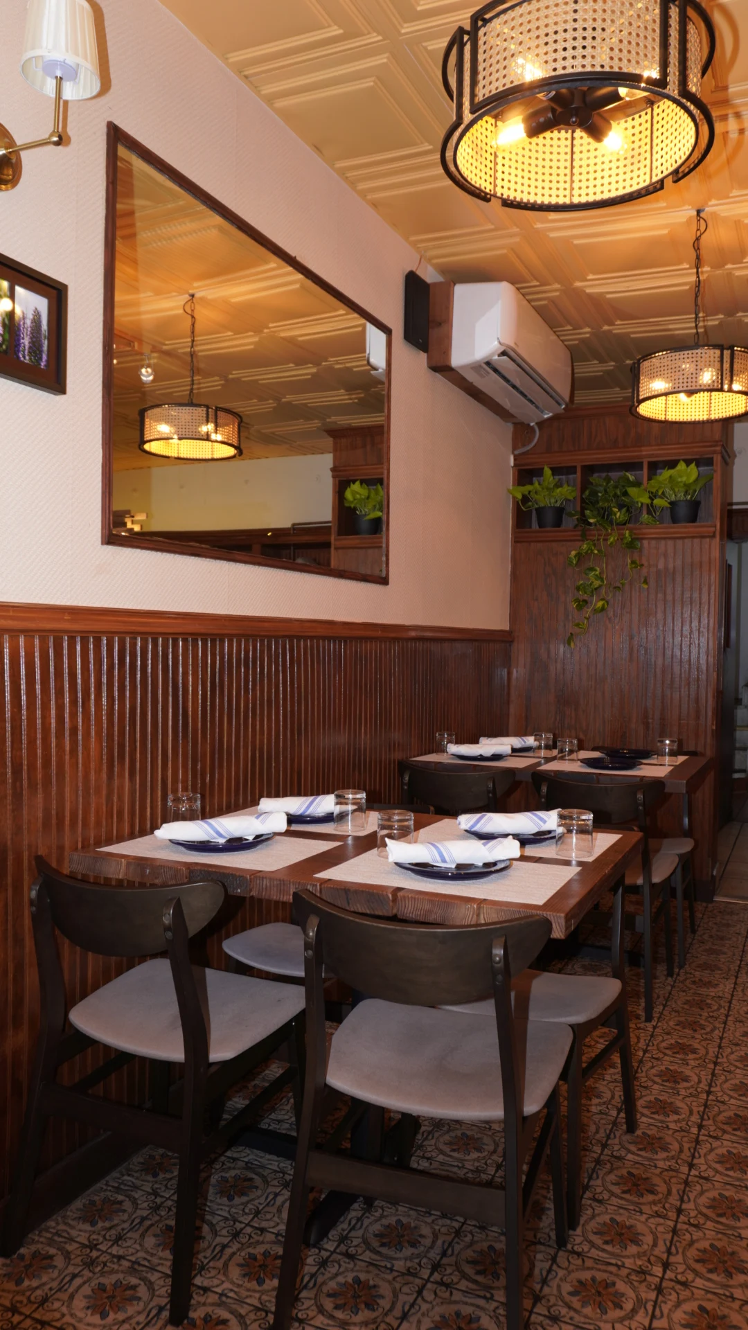 Alesta Modern Mediterranean in Sebastopol, CA (3)