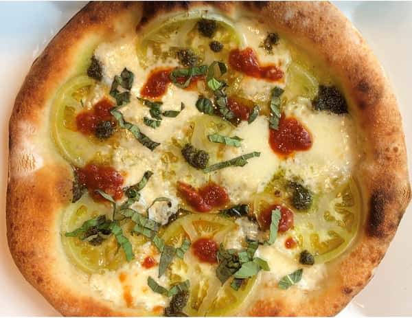 Oak Stone Craft Pizza and Bar in Winchester, VA (2)