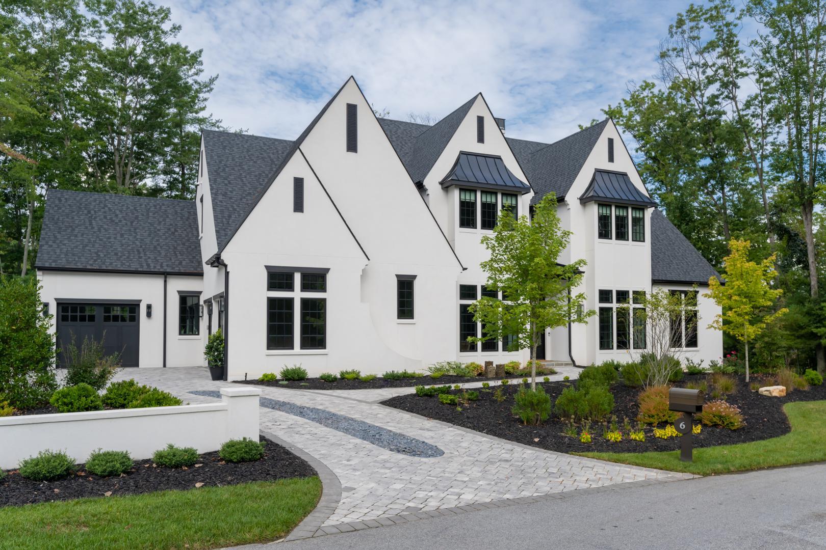Marilyn Wright, Premier Sotheby's International Realty in Asheville, NC