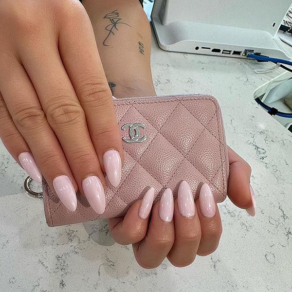Mignon’s Nail Salon in Atlanta, GA (2)
