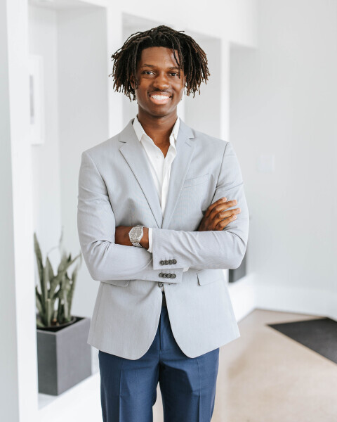 Batch Ceesay - Realtor in Brownsburg, IN