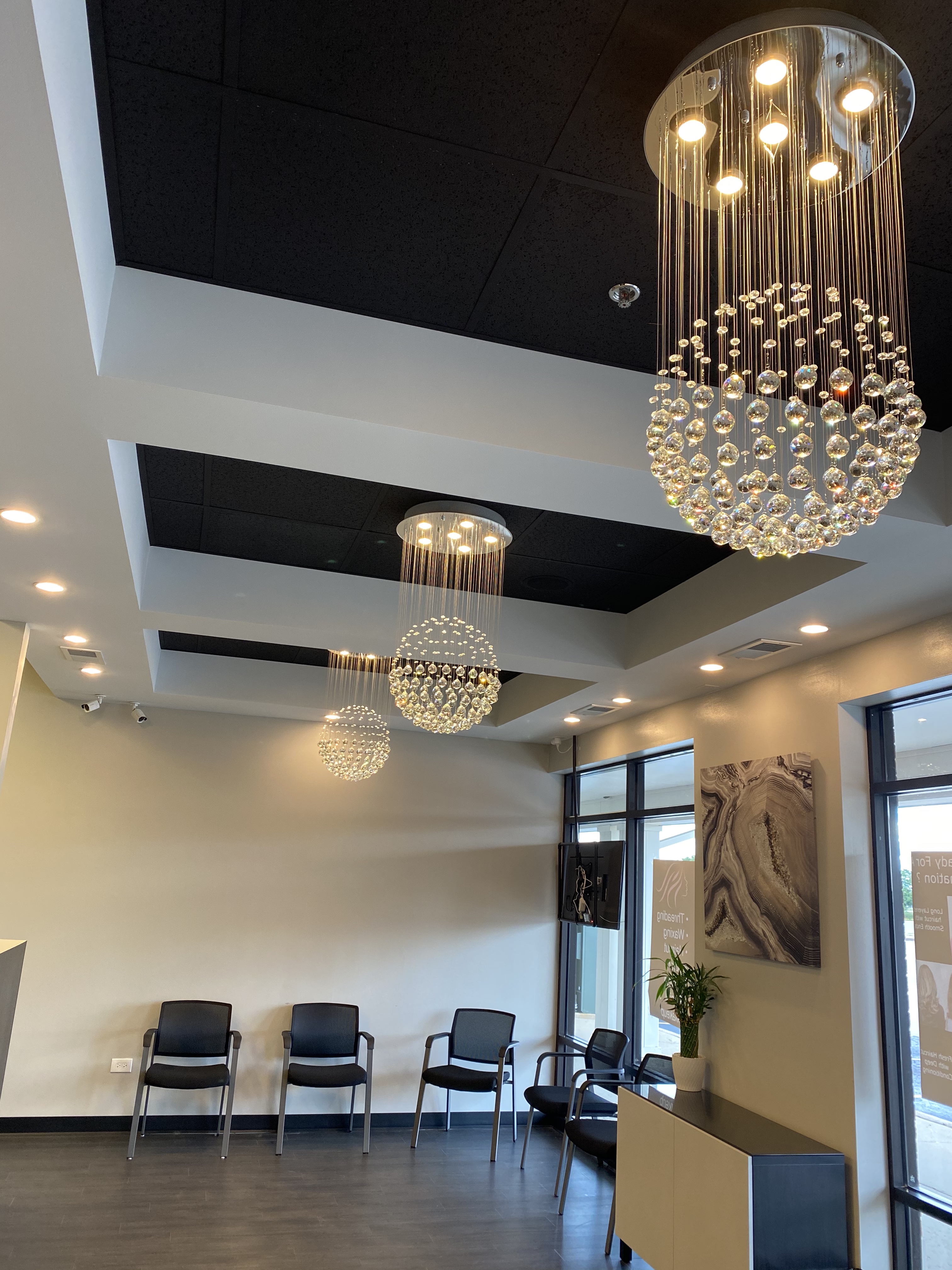 Charizma Salon & Spa in Naperville, IL (2)