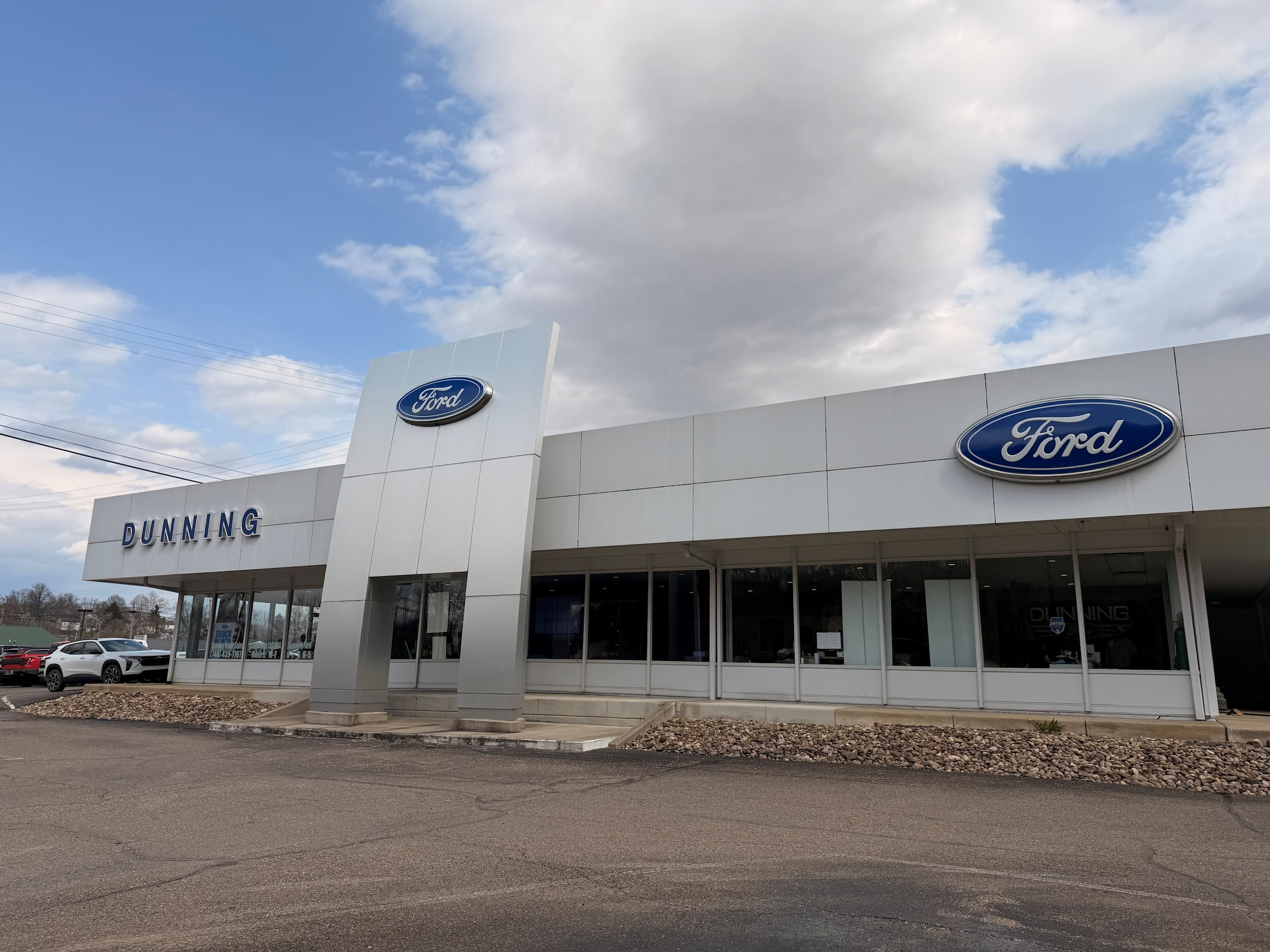 Dunning Ford in Cambridge, OH (2)