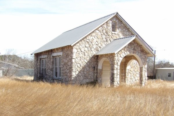 Beeville Home Real Estate in Beeville, TX (4)