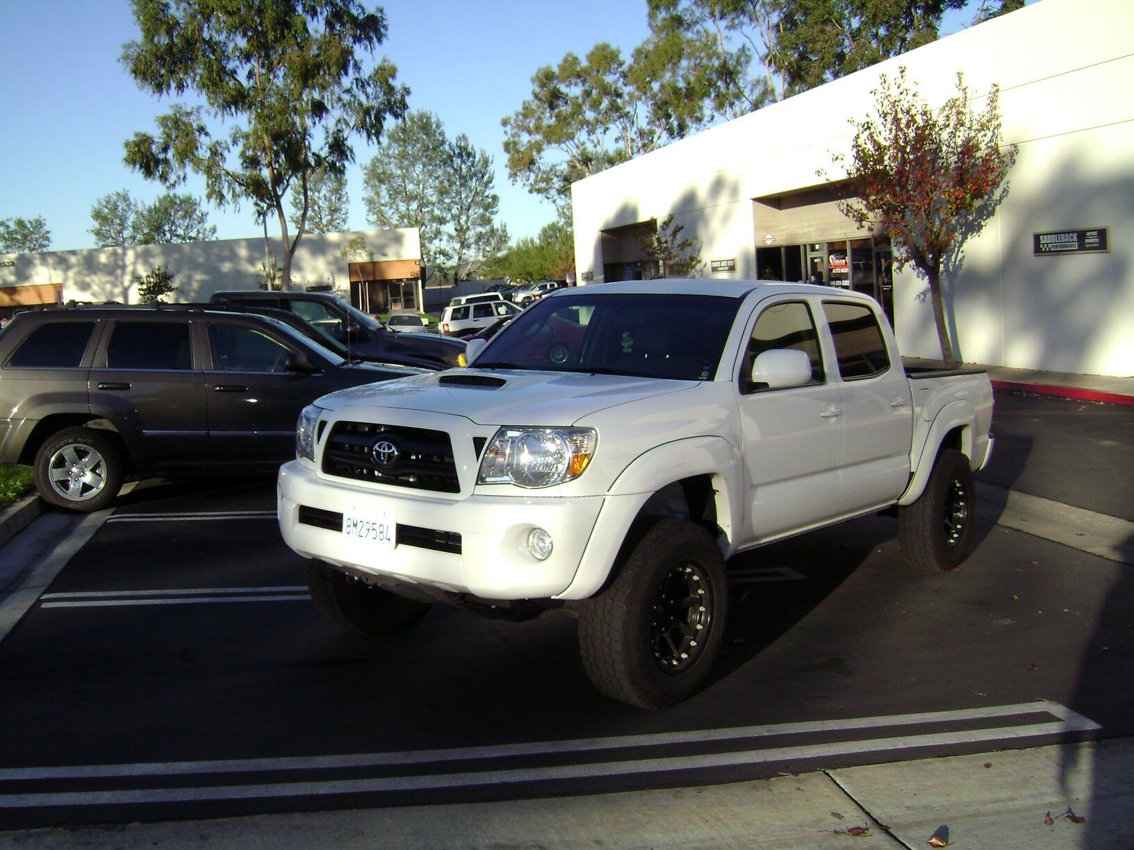 Simon's Auto Body in Laguna Hills, CA