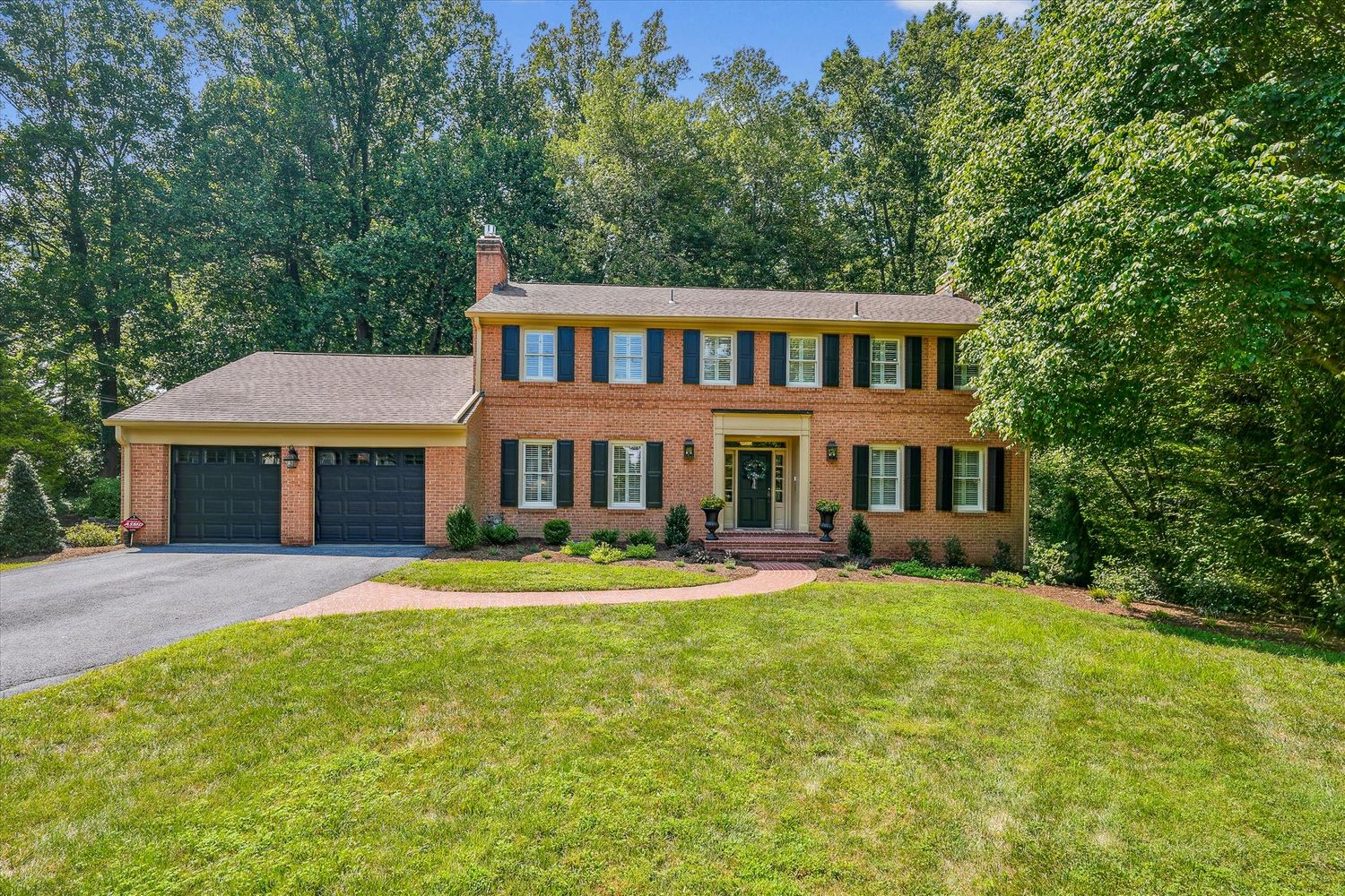 SHELLEY STUART REAL ESTATE in Greenbelt, MD