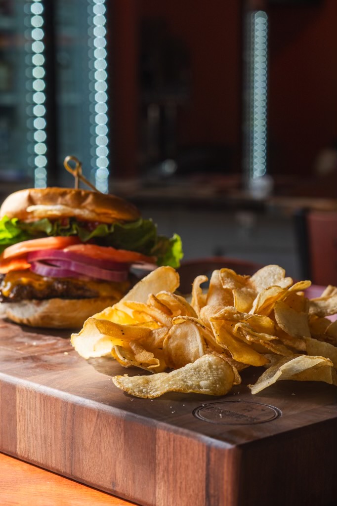 Oscar's Breakfast, Burgers & Brews in Barboursville, WV (6)