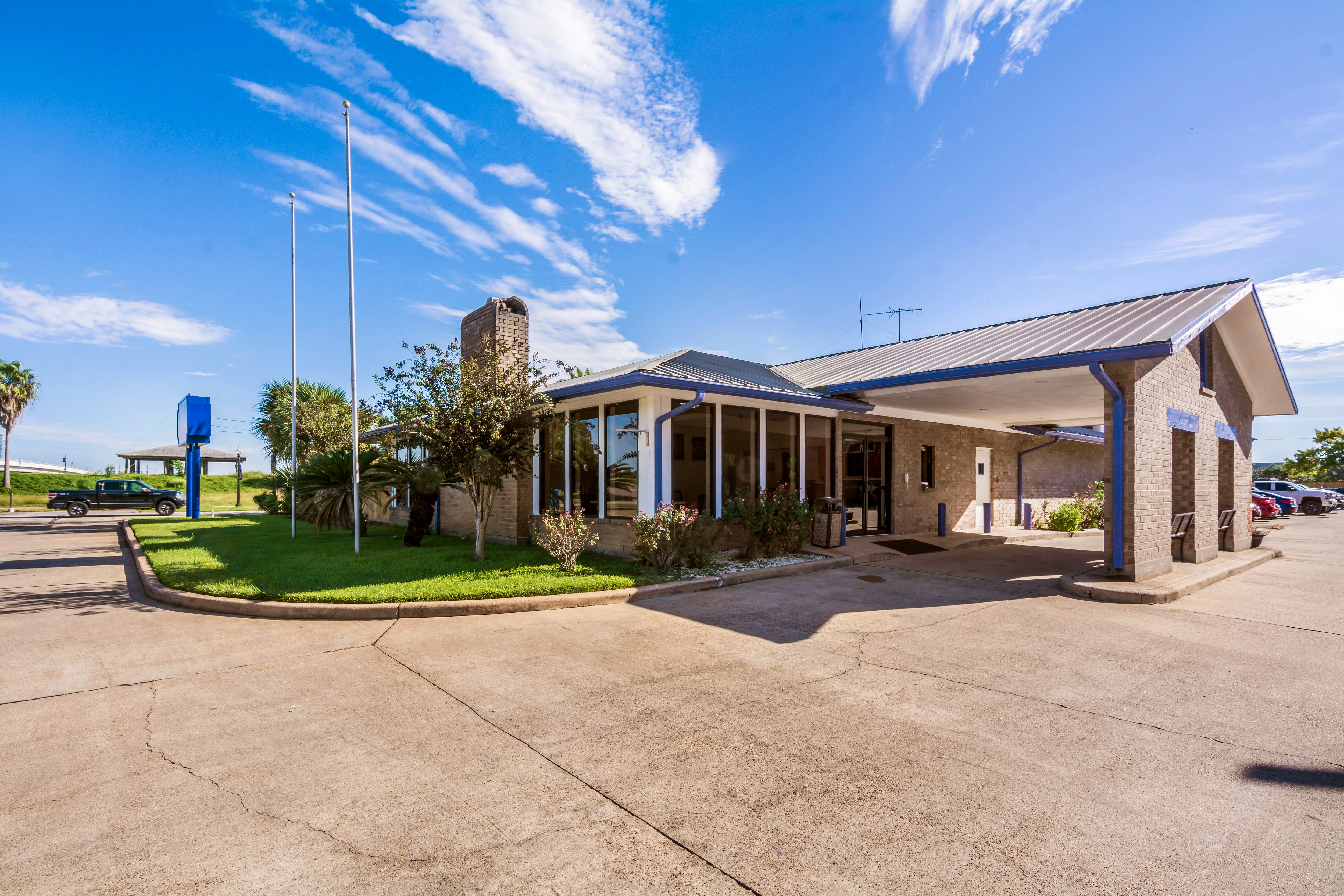 Motel 6 Freeport, TX in Freeport, TX