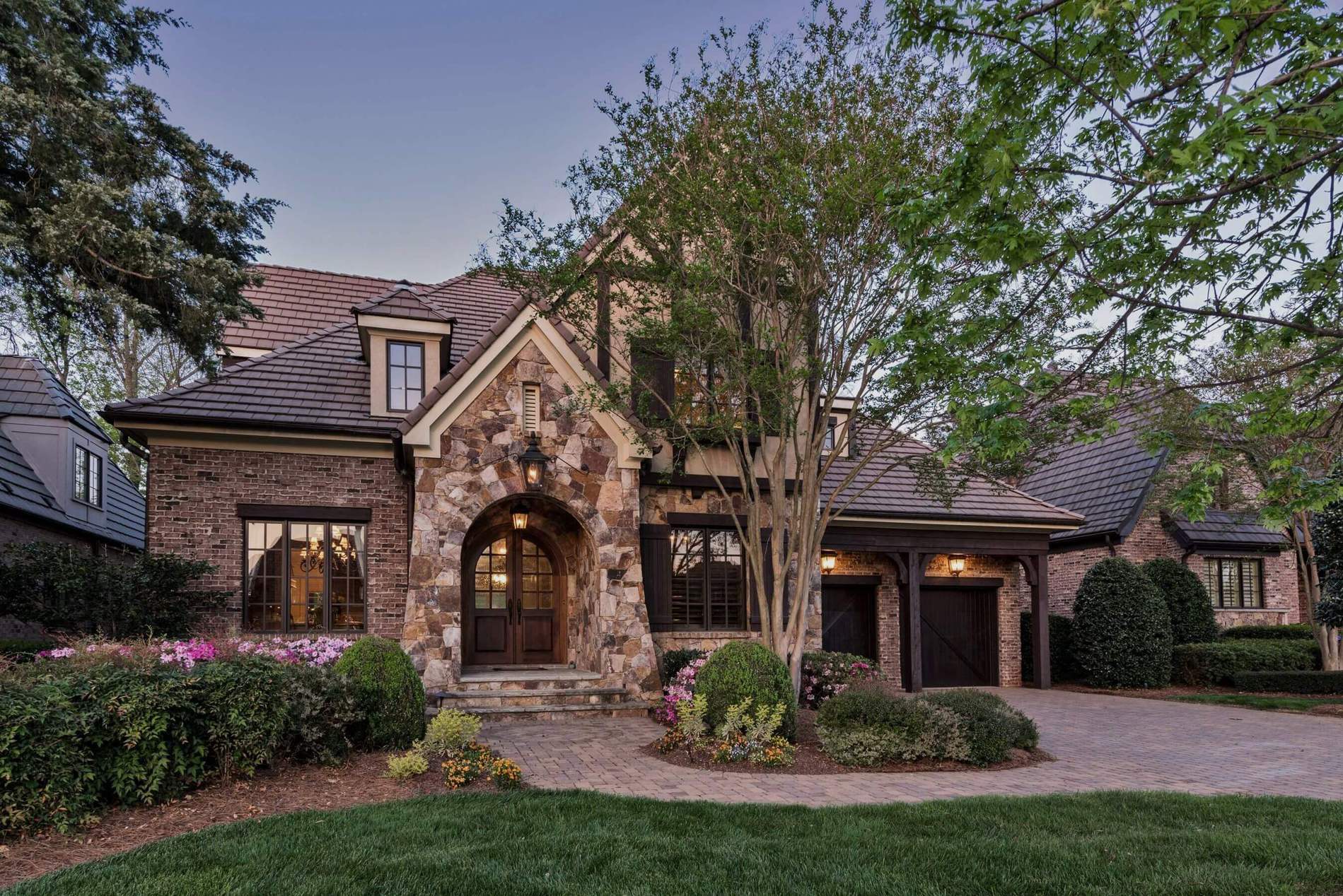 Hendrix Properties – Lake Norman Office in Davidson, NC (2)