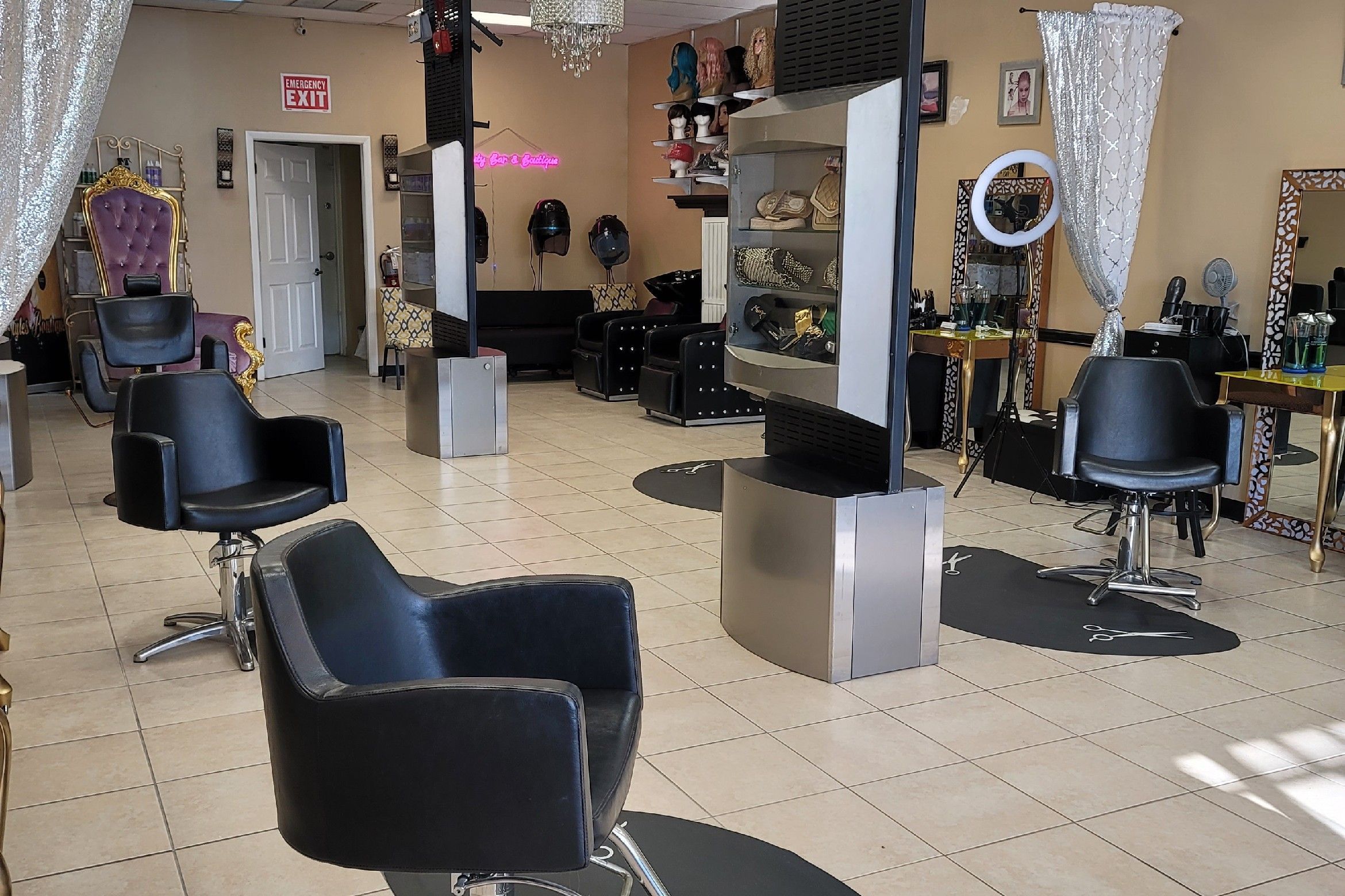 Sondras Styles Beauty Bar and Boutique in Palm Bay, FL (6)
