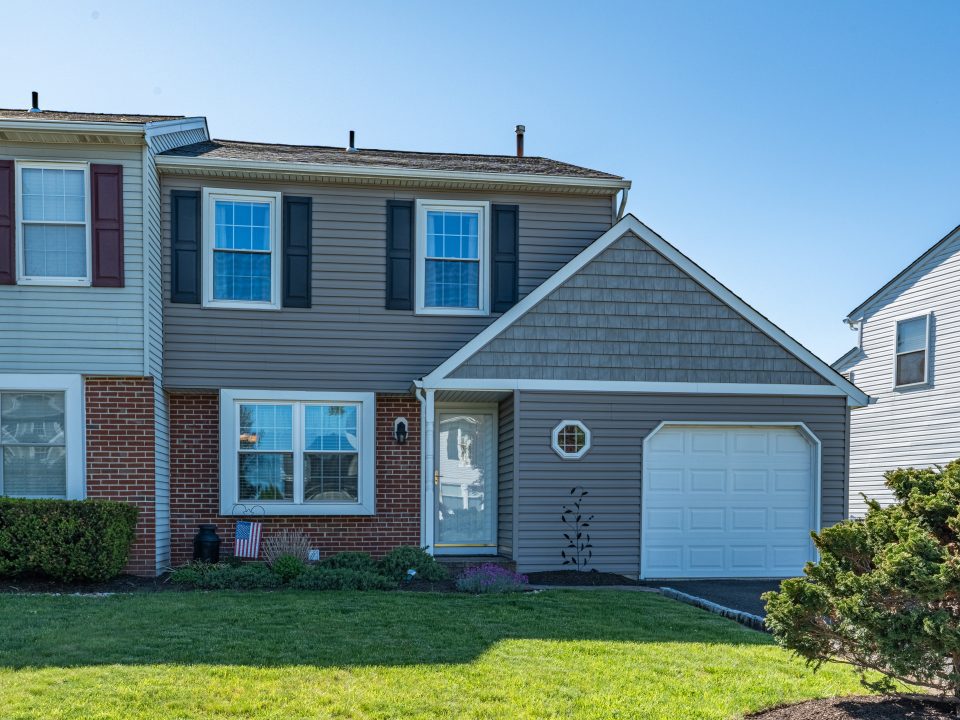 Allison Wolf, Realtor in Ambler, PA (2)