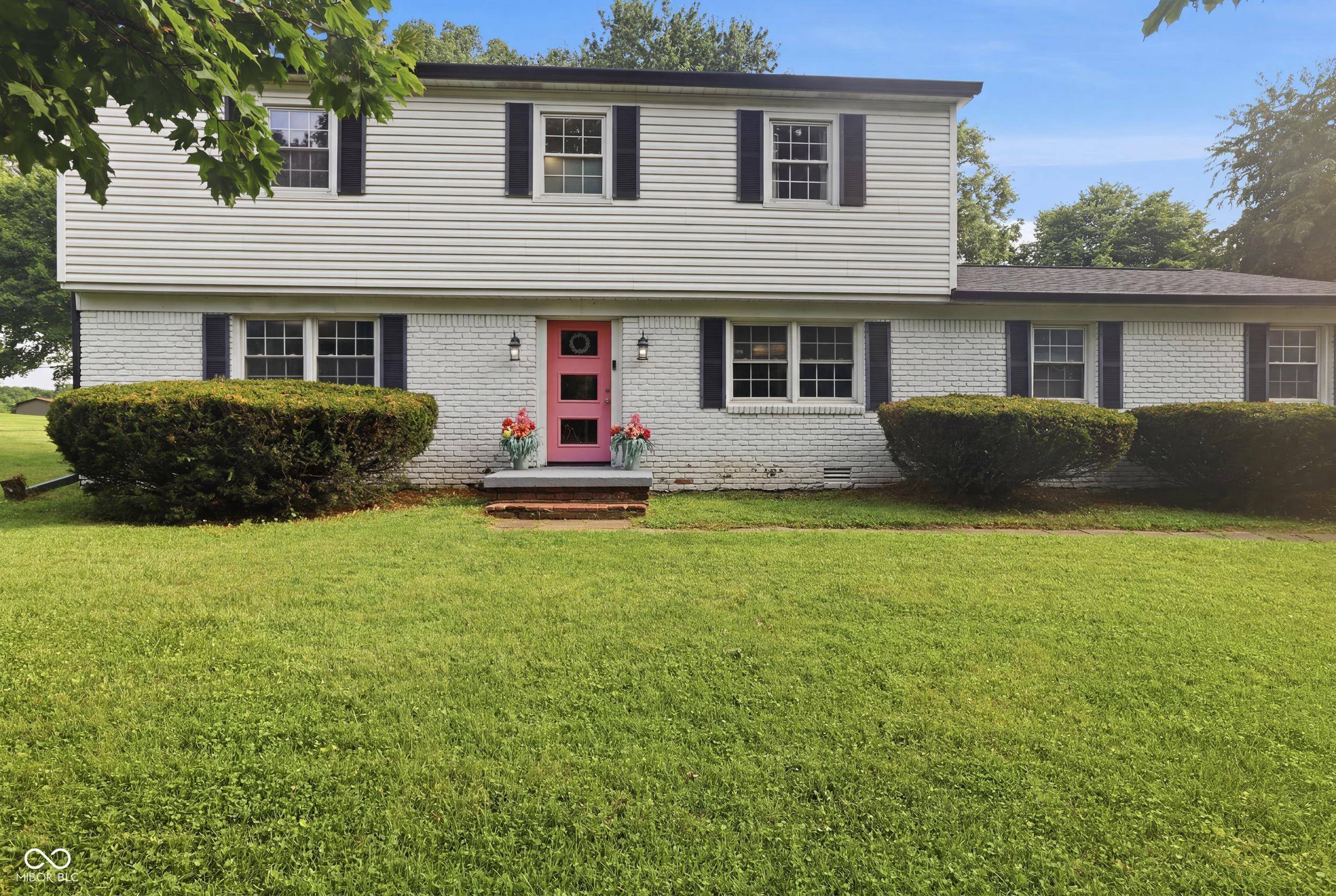 Bond Real Estate Co. | Compass in Indianapolis, IN (2)