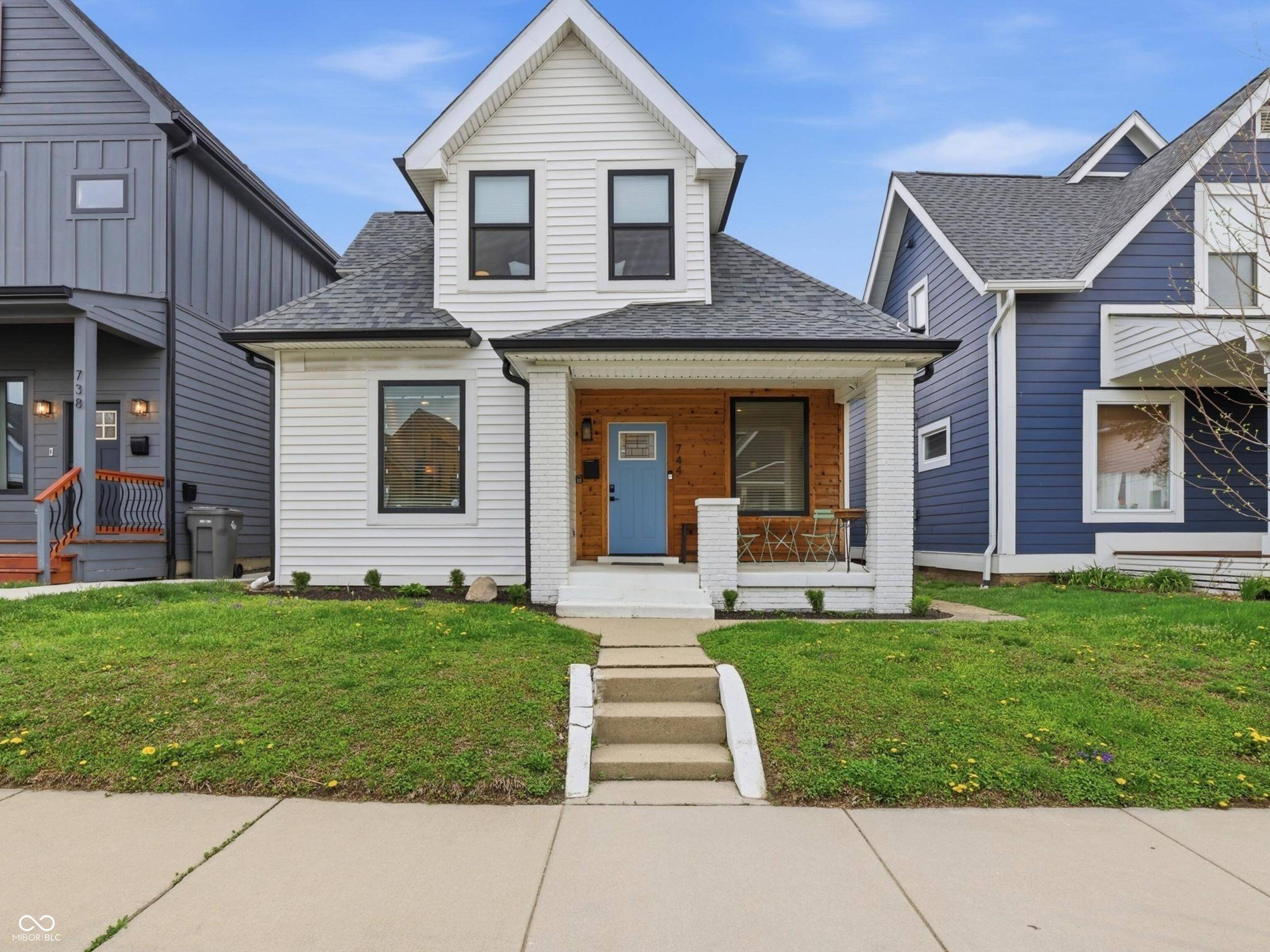 Bond Real Estate Co. | Compass in Indianapolis, IN (5)