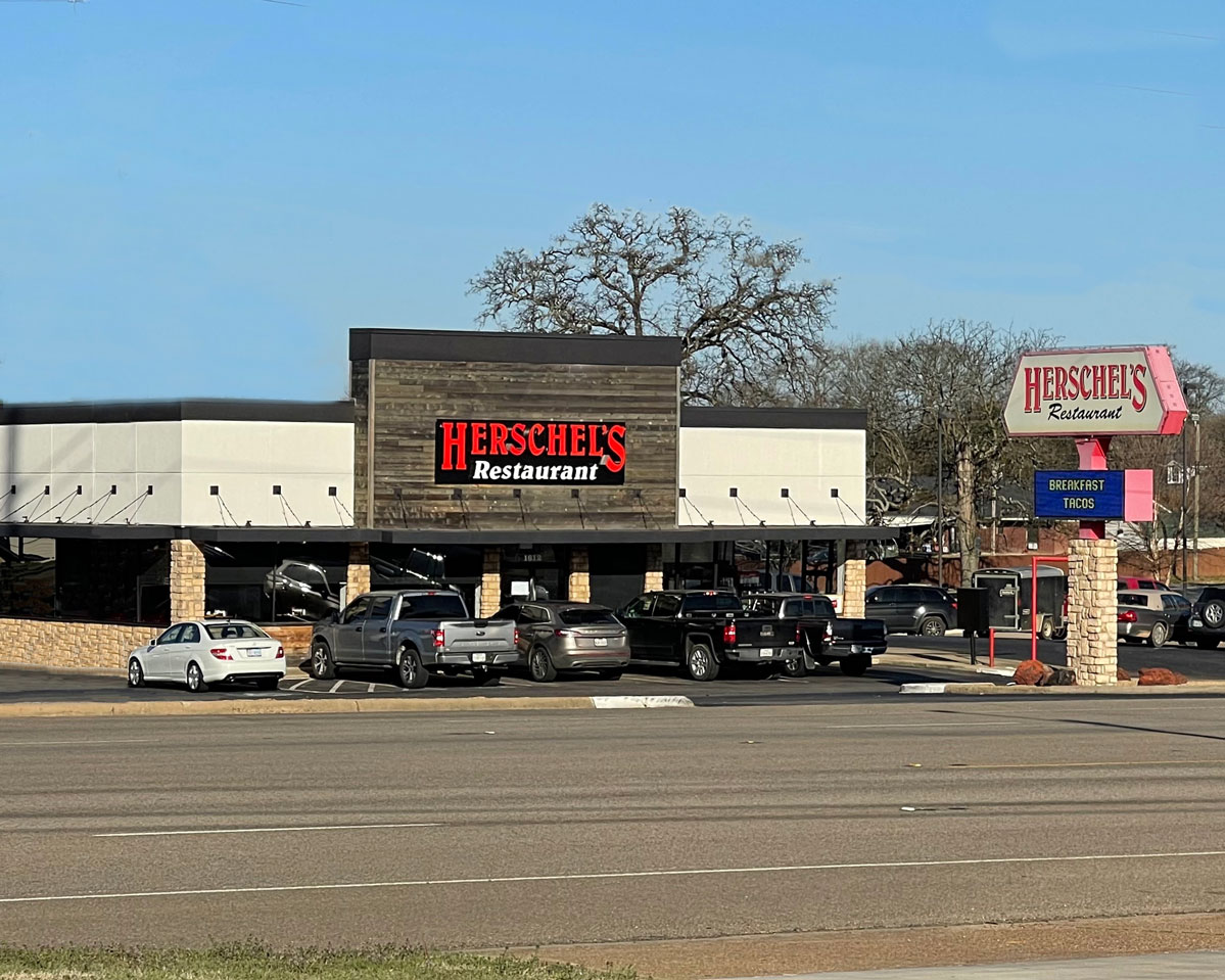 Herschel's Restaurant in Pittsburg, TX