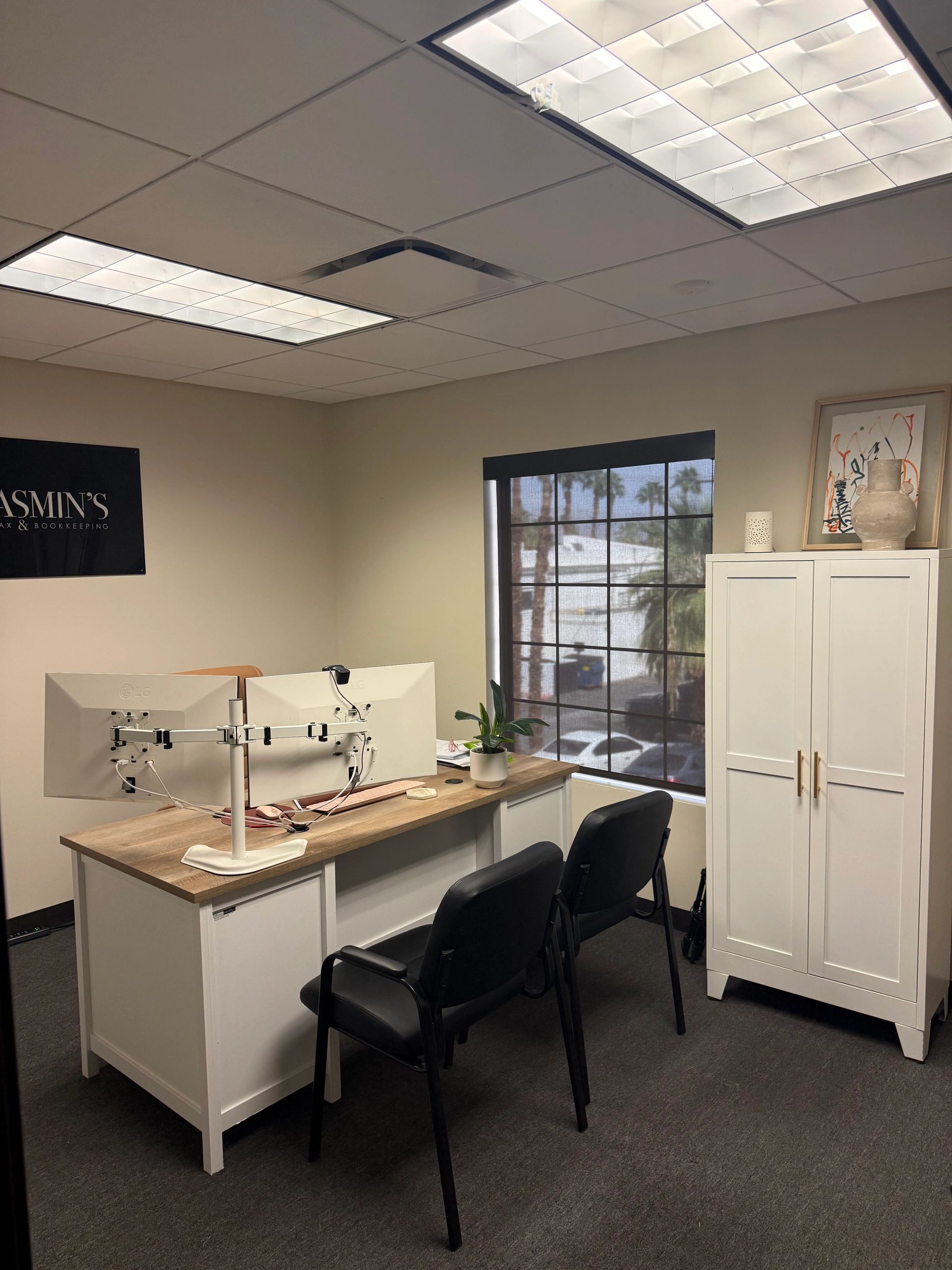 Jasmin's Tax and Bookkeeping in La Quinta, CA