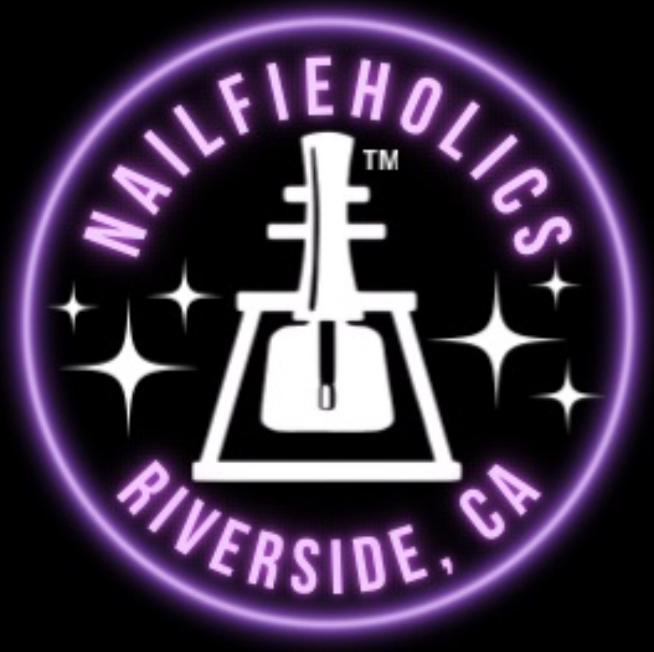 Nailfieholics in Riverside, CA (2)