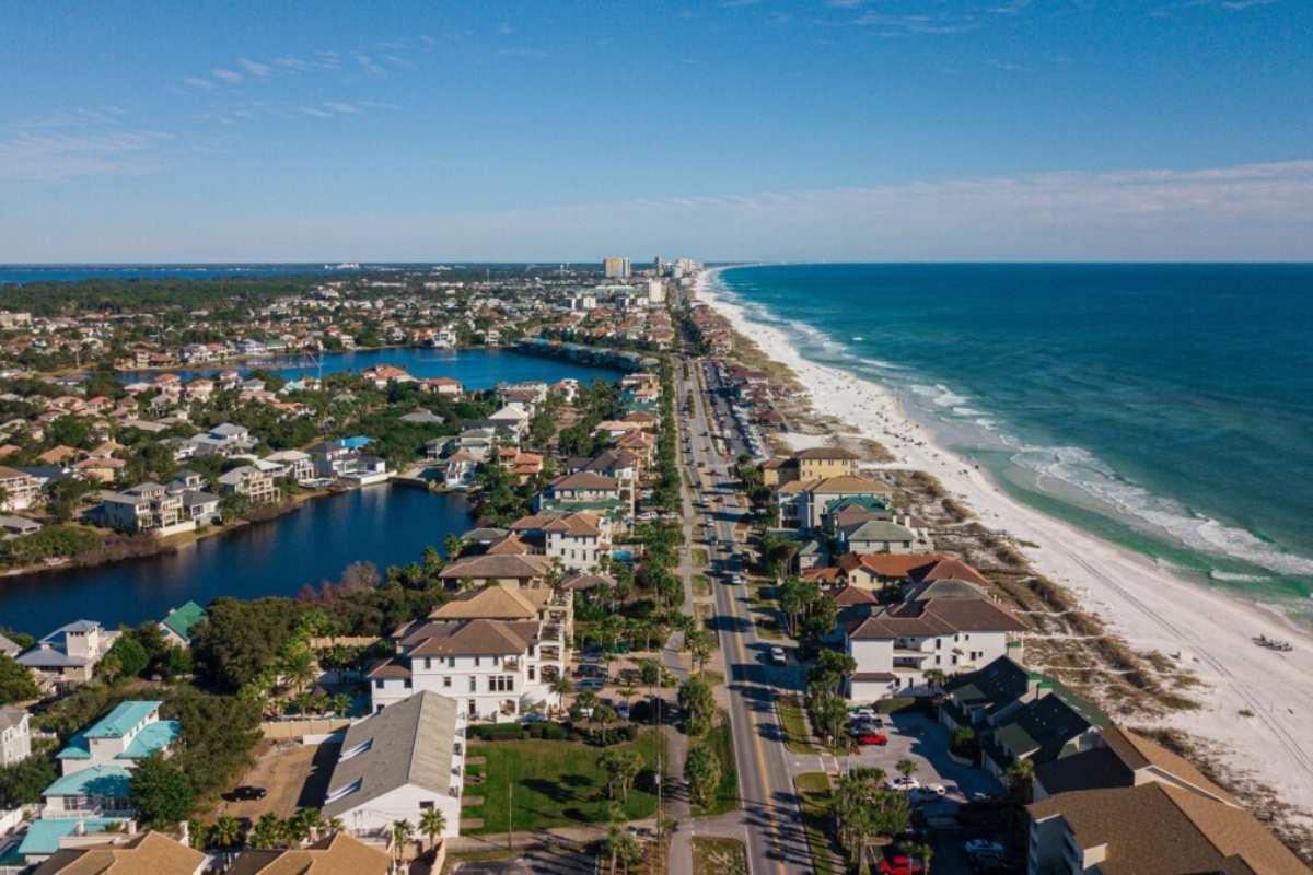 Hillary Driscoll Olds, Realtor; LoKation Real Estate in Destin, FL