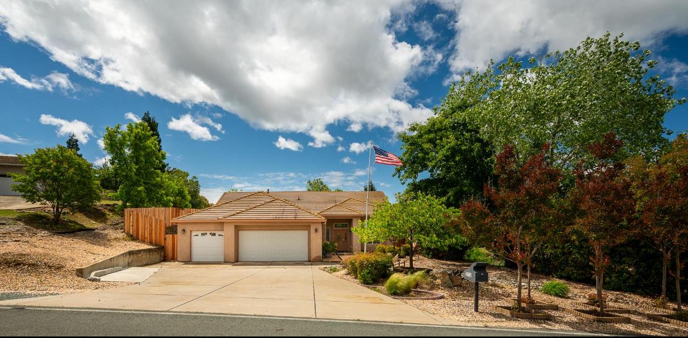12 Doors Real Estate in Modesto, CA (4)