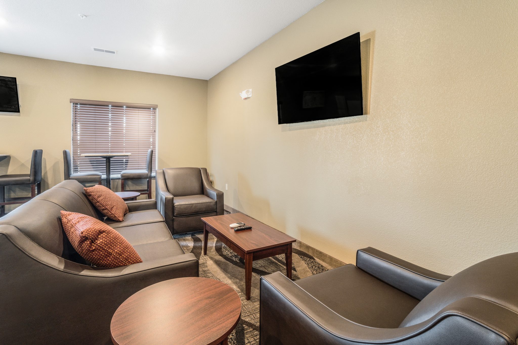 Cobblestone Inn & Suites - Fremont in Fremont, WI (3)