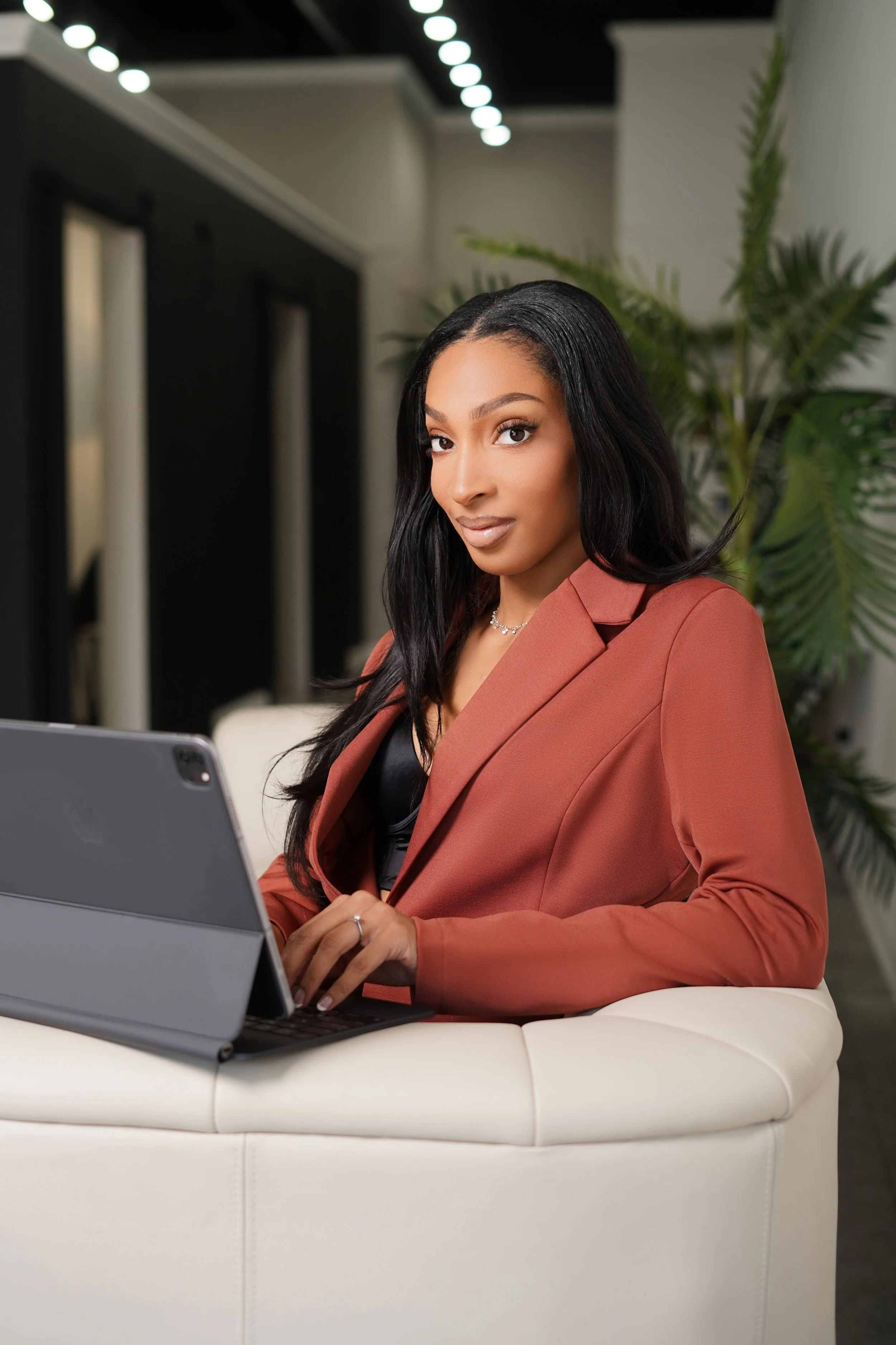 Jasmine Richmond, REALTOR® in Cicero, IL (4)