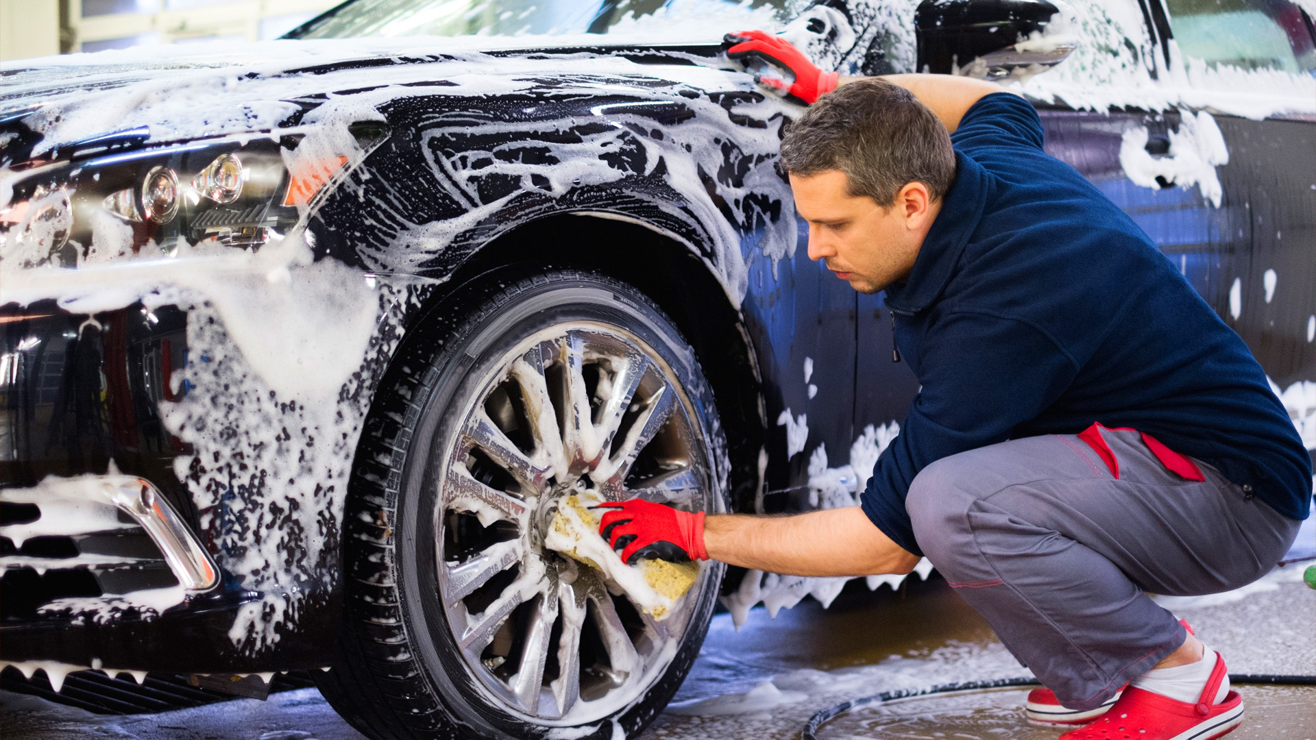 Express Car Wash in Union City, NJ