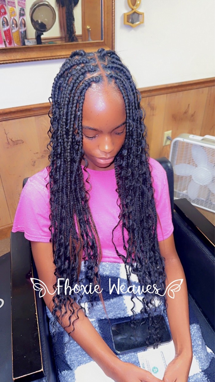 Fhoxie's Weave & Braid Studio in Sumter, SC
