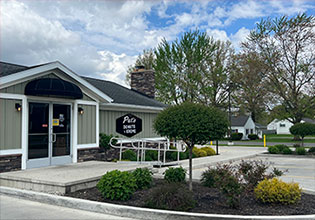Pats Donuts & Kreme in Delphos, OH (2)