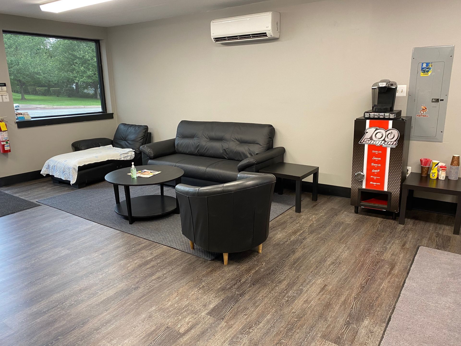 Wynnes Express Lube & Auto Repair Inc in Trappe, PA (5)