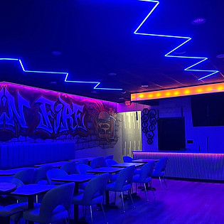Buns On Fire - Glendale Heights in Glendale Heights, IL (2)