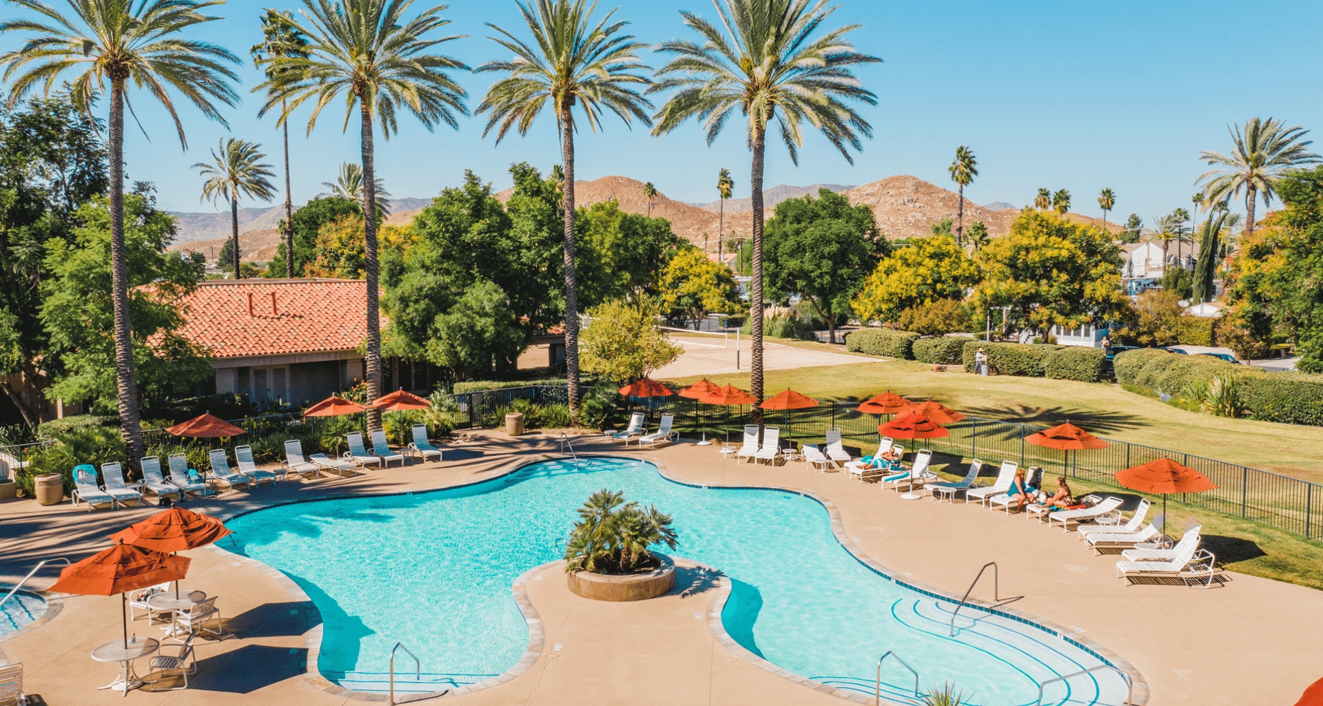 Golden Village Palms RV Resort in Hemet, CA