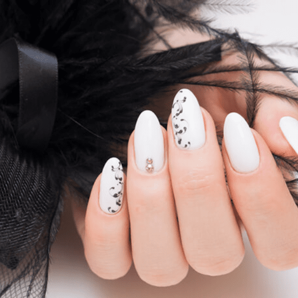 VERNIS Nail Lounge & LASHES (MENTION 15% NEW CUSTOMERS) in Durham, NC (4)
