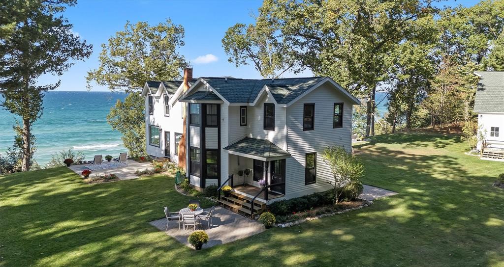 Signature Sotheby's International Realty in Grosse Pointe, MI (3)