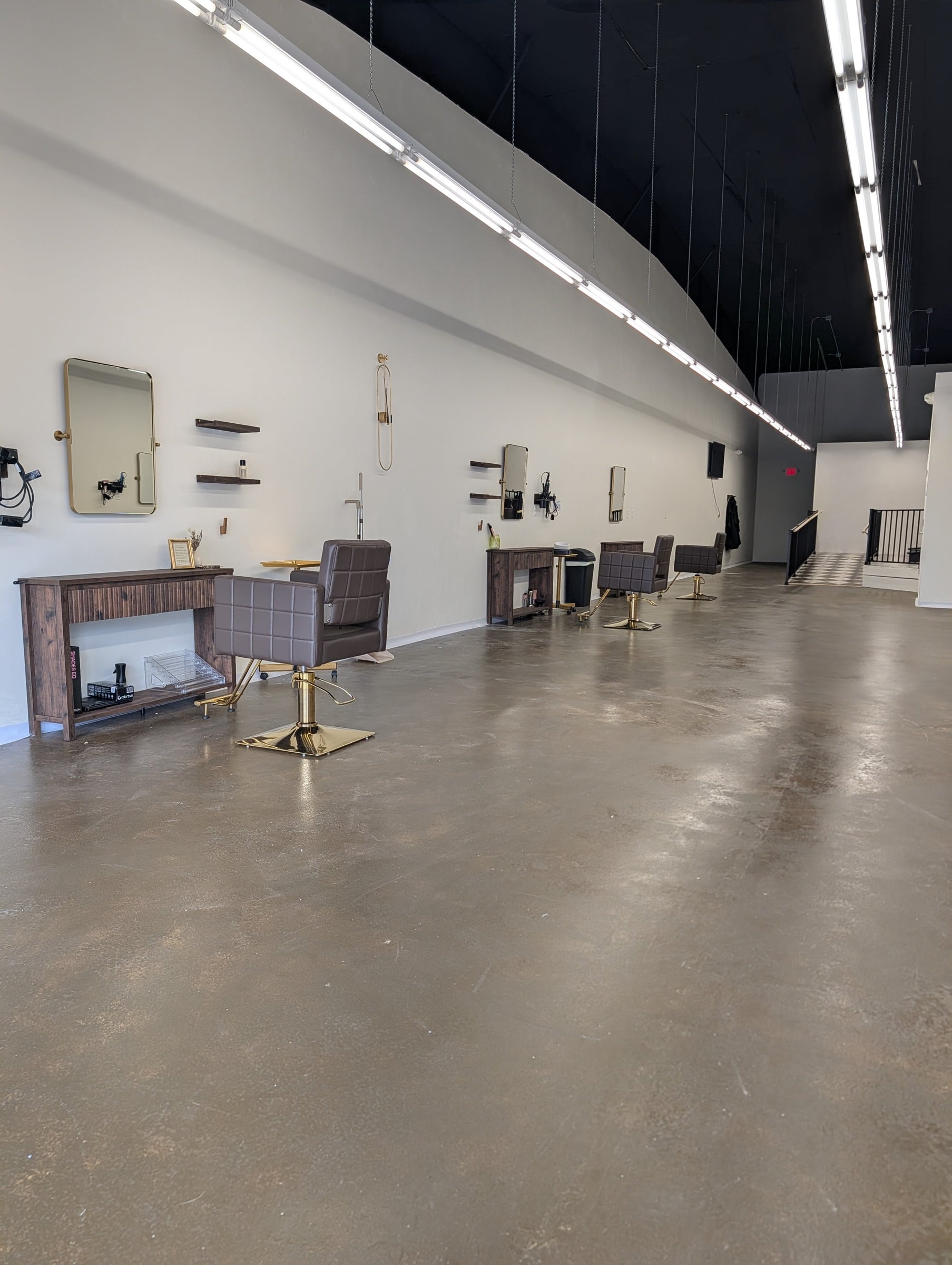 Ivory and Co Salon in Hortonville, WI