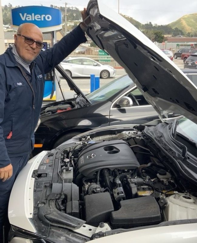 Eddie's Valero Service Center in Pacifica, CA (2)