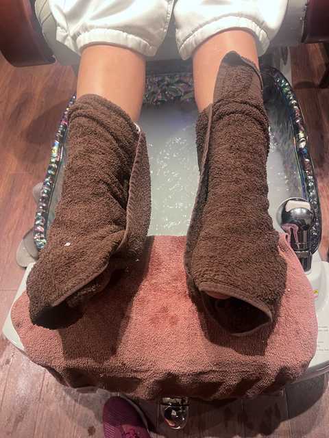 Uniquely Gifted Hands Nails & Spa in Dallas, TX