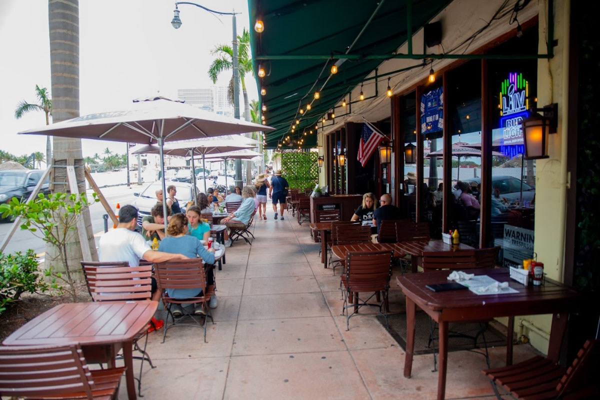 Norman's Tavern in Miami Beach, FL