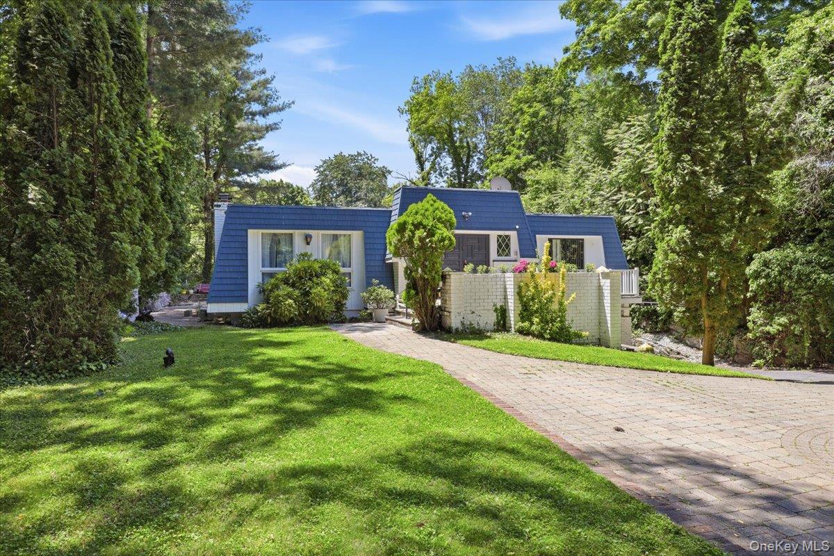 Anthony Saraco Jr. Houlihan Lawrence | The TurnKey Team - Top-Rated Local Realtor in Eastchester, NY (5)