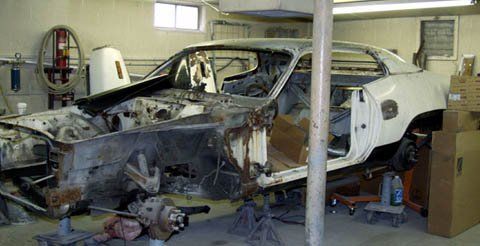 E M Auto Body and Graphics in Swoyersville, PA