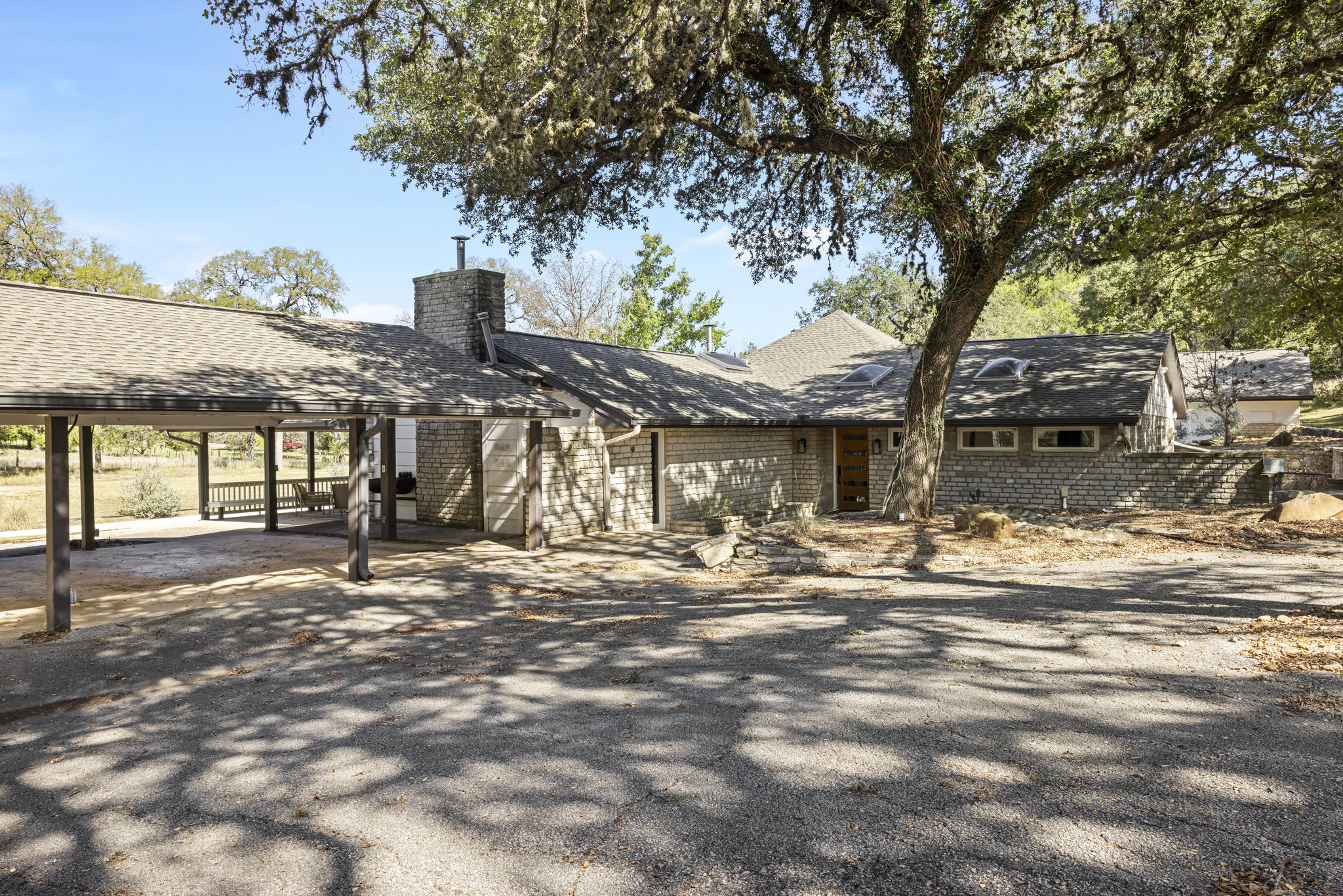 Longhorn Realty LLC in Liberty Hill, TX (3)