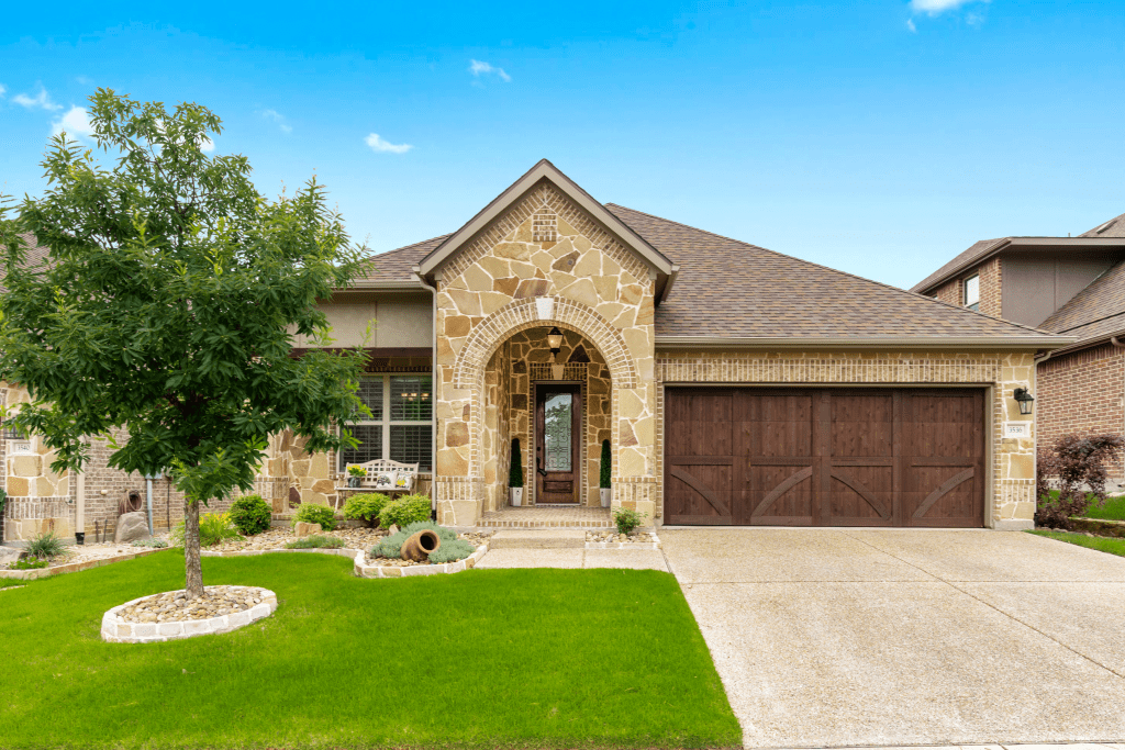 Martini Realty, LLC. in Justin, TX (2)