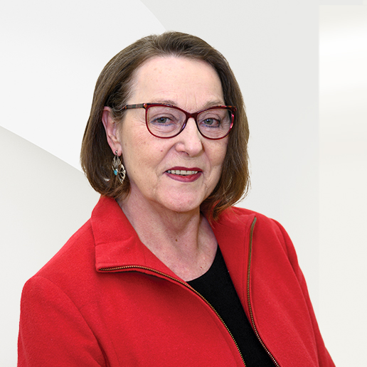 Petra Hartman Engel & Volkers Real Estate in St Helena, CA