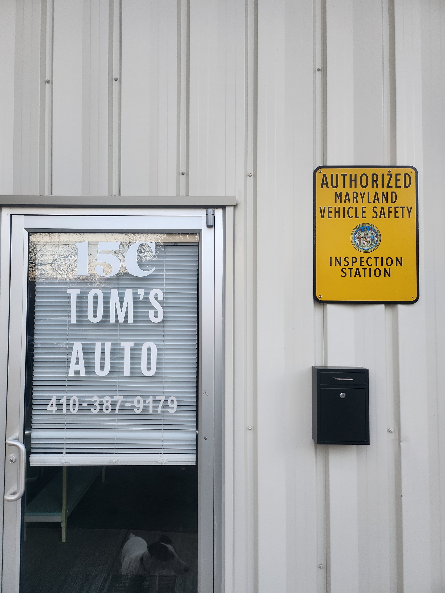 Tom's Auto in Ocean City, MD