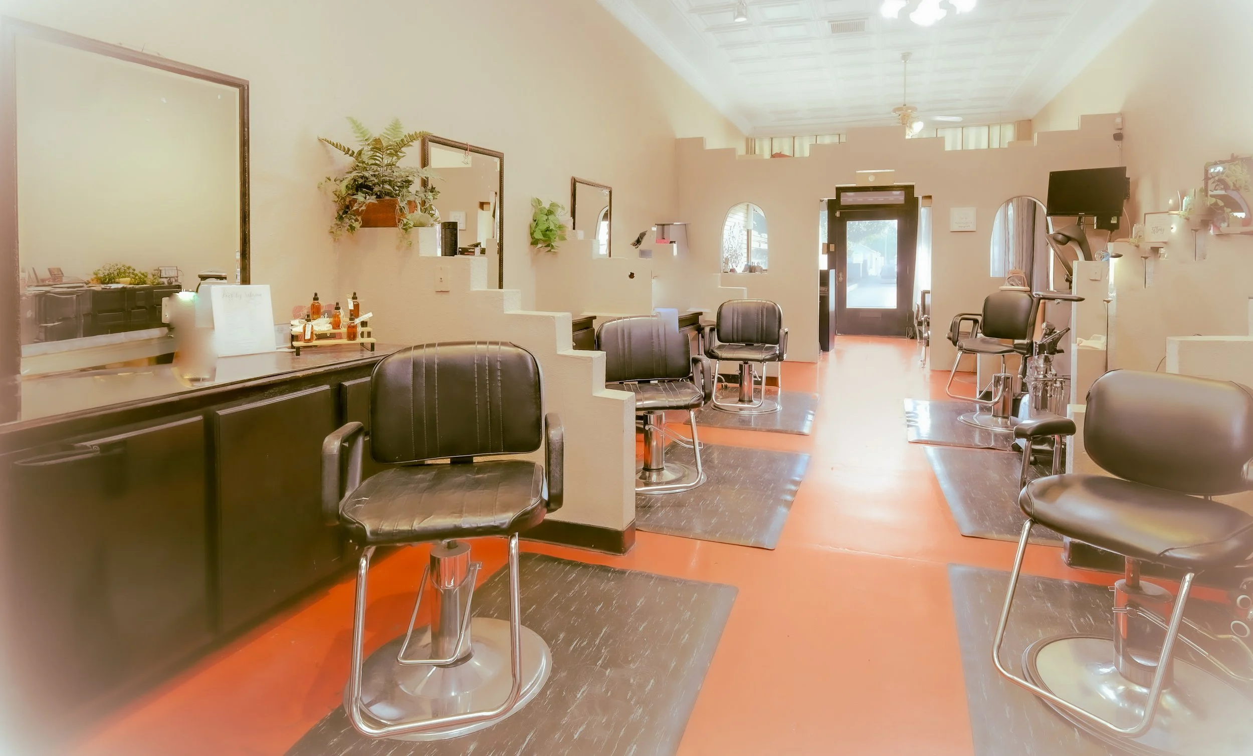 2nd Ave Salon in Upland, CA (2)