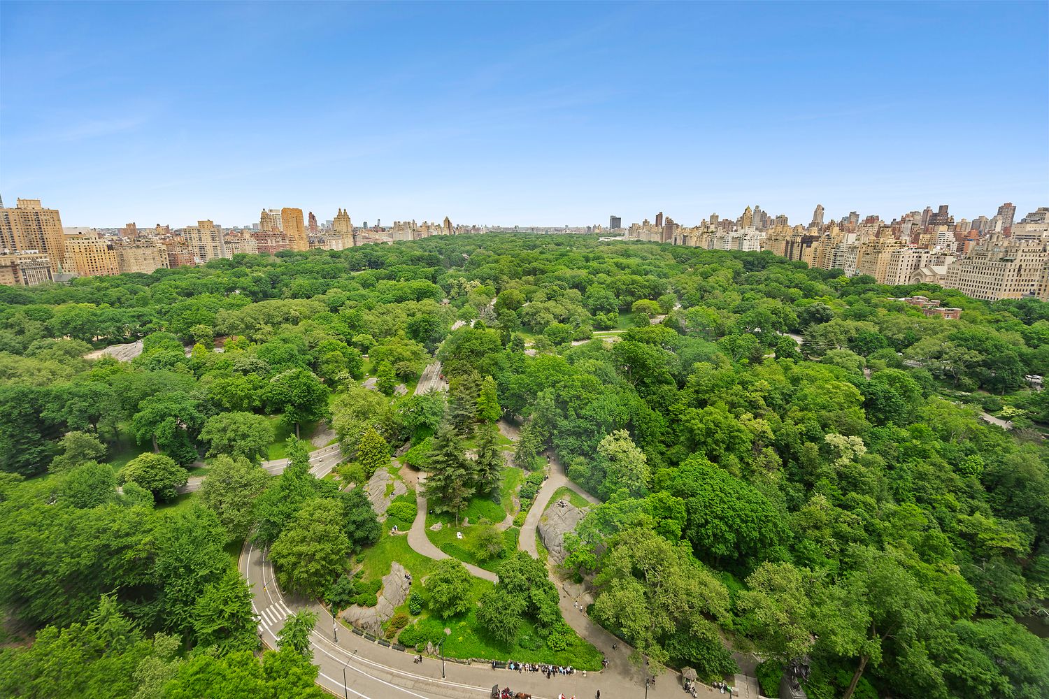 NYC Residential Real Estate Agent Gavin Hammon at Compass in New York, NY