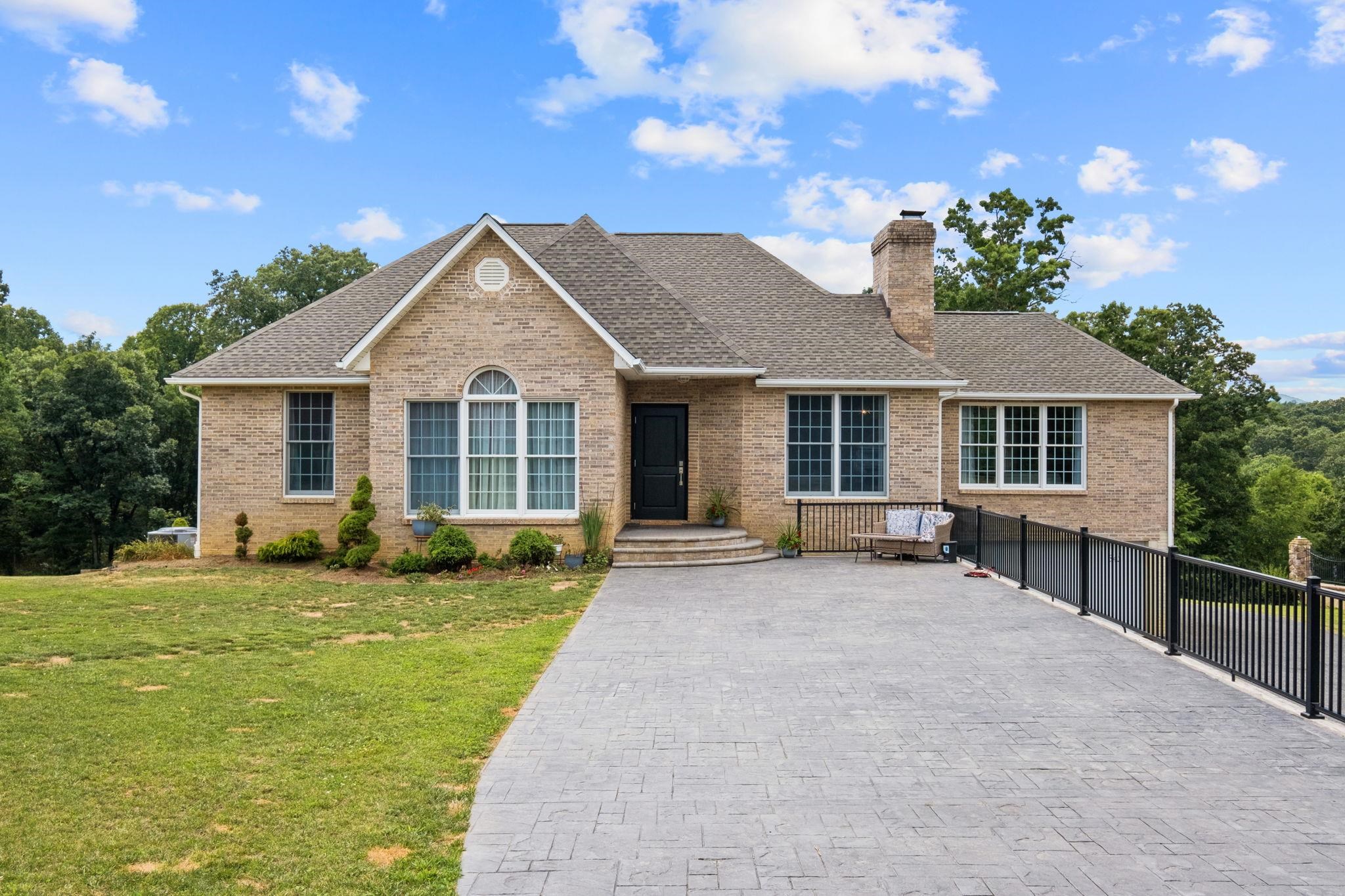 Sherry Andersen-Nest Realty in Staunton, VA (6)