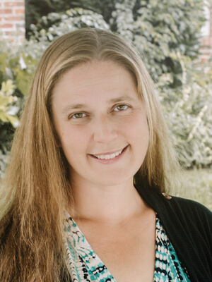 Amanda White, Nova Home Hunters Realty in Purcellville, VA
