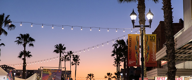 Oceanside Sunset Market in Oceanside, CA