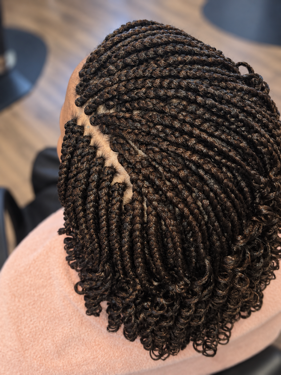 Astan Luxe Braiding Studio in Philadelphia, PA