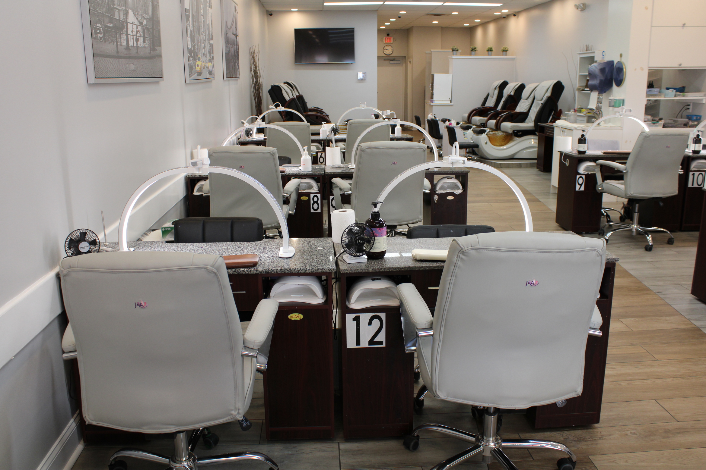 Finetouch Nails in Hackensack, NJ (5)